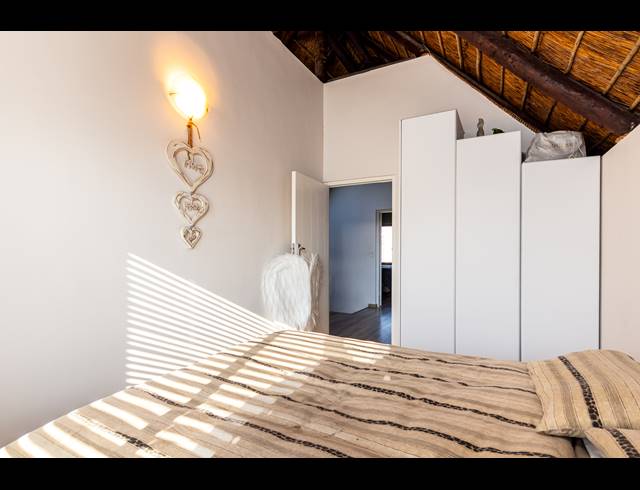 4 BEDROOM HOUSE FOR SALE IN WEST BEACH